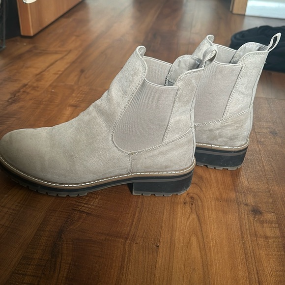 Kensie Shoes - Woman’s boot